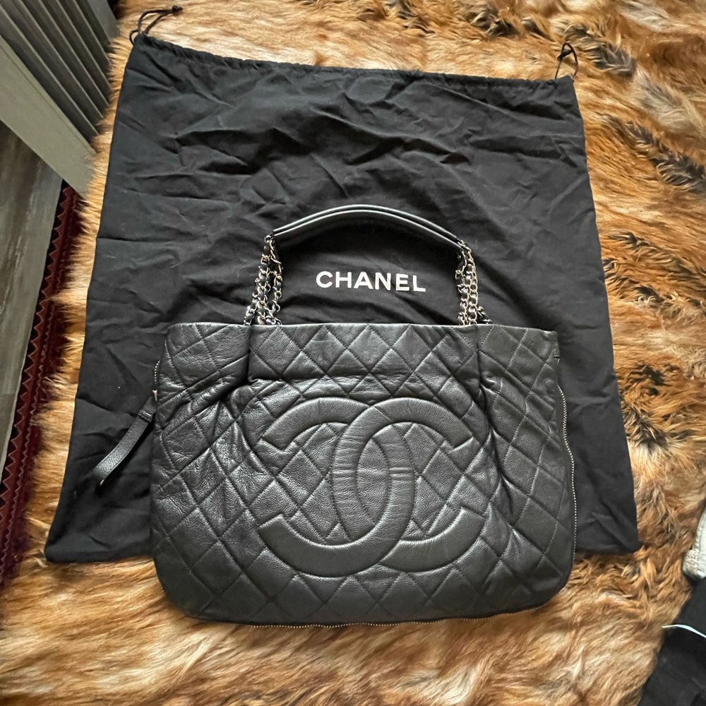 Chanel tote